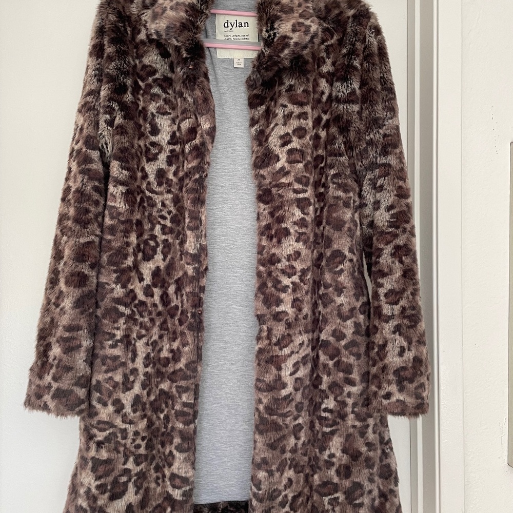 Far coat